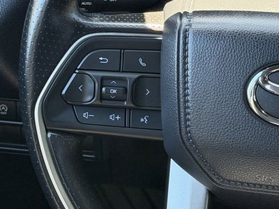 2025 Toyota TUNDRA 4X4 SR5