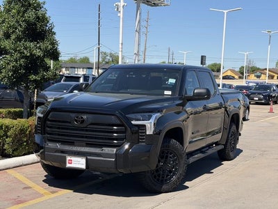 2025 Toyota TUNDRA 4X4 SR5