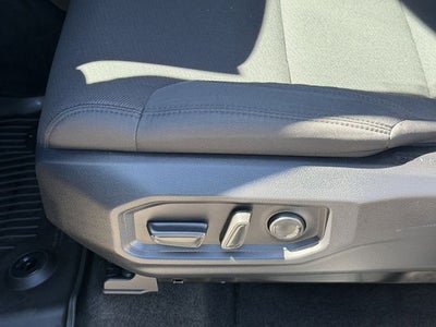 2025 Toyota TUNDRA 4X4 SR5