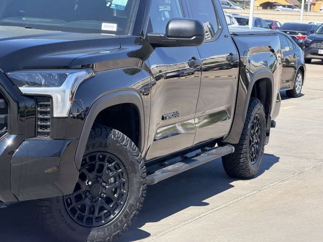 2025 Toyota TUNDRA 4X4 SR5