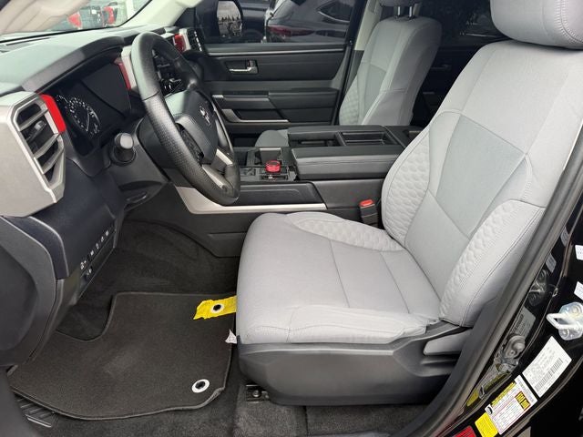 2024 Toyota TUNDRA 4X4 SR5