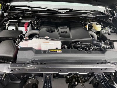 2025 Toyota TUNDRA 4X4 SR5