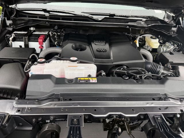 2025 Toyota TUNDRA 4X4 SR5