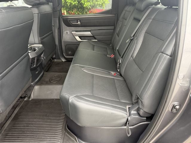 2025 Toyota TUNDRA 4X4 SR5