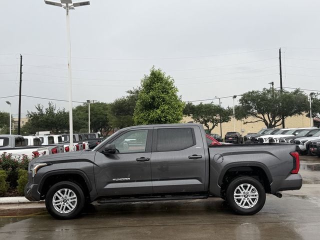 2025 Toyota TUNDRA 4X4 SR5