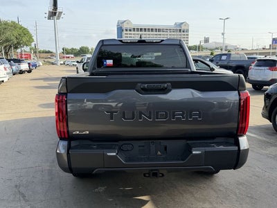 2025 Toyota TUNDRA 4X4 SR5
