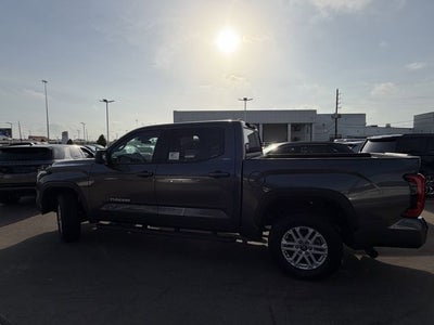 2025 Toyota TUNDRA 4X4 SR5