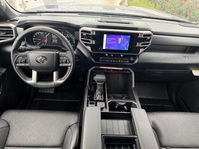 2025 Toyota TUNDRA 4X4 SR5