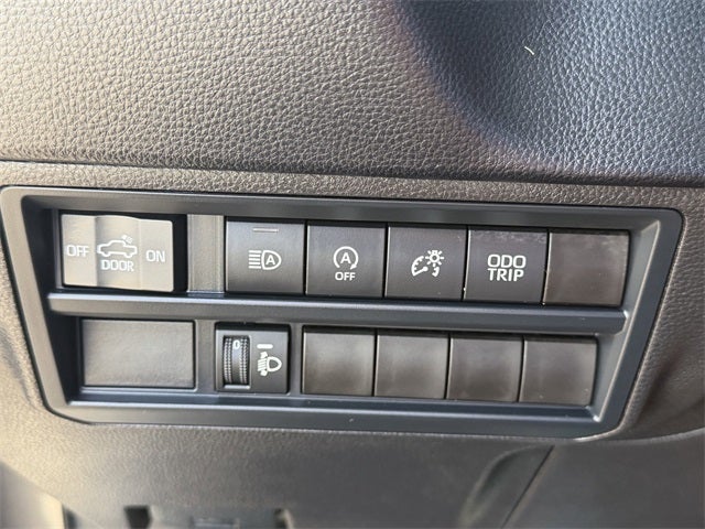 2026 Toyota TUNDRA 4X4 SR5