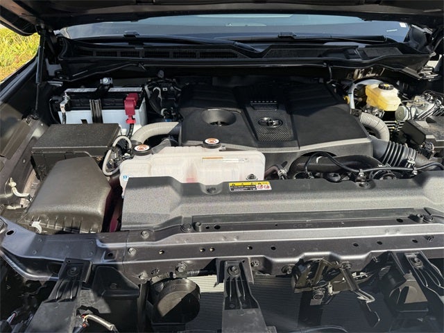 2026 Toyota TUNDRA 4X4 SR5
