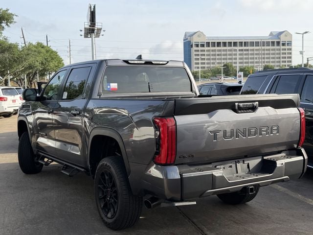 2025 Toyota TUNDRA 4X4 SR5