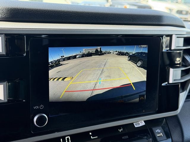 2025 Toyota TUNDRA 4X4 SR5