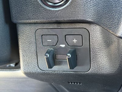 2025 Toyota TUNDRA 4X4 SR5