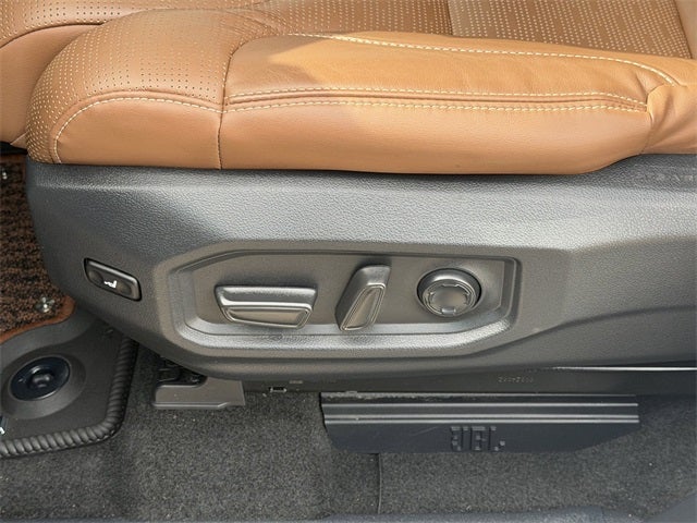 2023 Toyota TUNDRA HV 4X4 1794 Edition