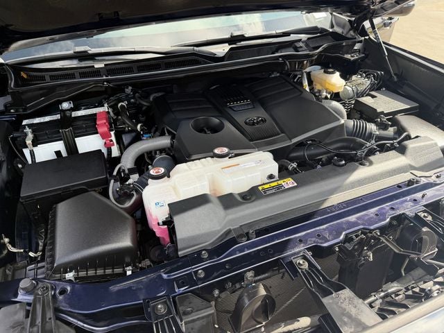 2023 Toyota TUNDRA 4X4 Platinum