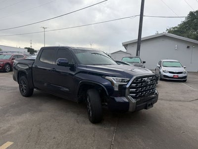 2023 Toyota TUNDRA 4X4 Platinum
