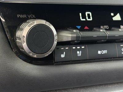 2025 Toyota Tundra i-FORCE MAX Platinum