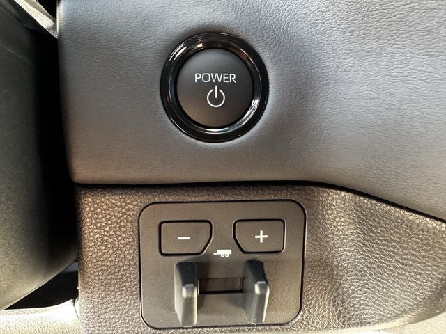 2026 Toyota Tundra i-FORCE MAX Platinum i-FORCE MAX