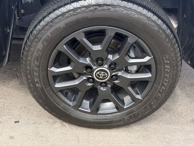 2024 Toyota TUNDRA HV 4X4 Platinum