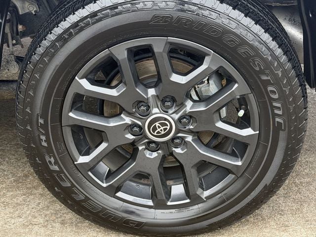 2024 Toyota TUNDRA HV 4X4 Platinum