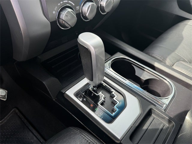2015 Toyota TUNDRA 4X2 SR5