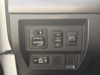 2015 Toyota TUNDRA 4X2 SR5