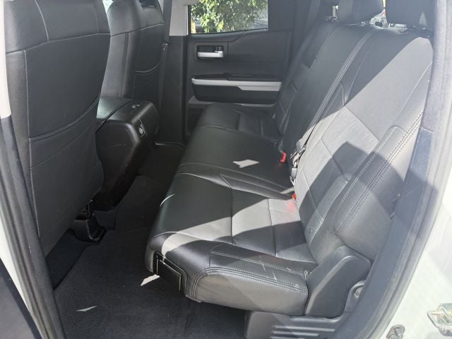 2015 Toyota TUNDRA 4X2 SR5