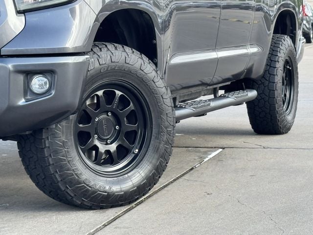 2019 Toyota TUNDRA 4X4 SR5