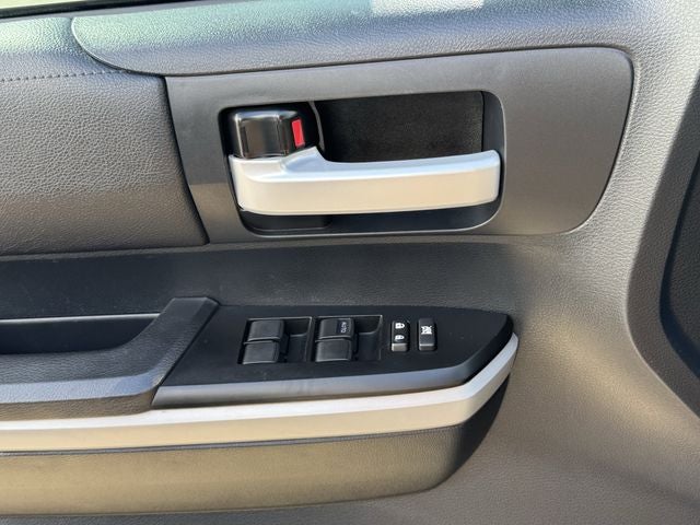 2019 Toyota TUNDRA 4X4 SR5