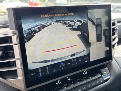 2026 Toyota Tundra i-FORCE MAX Platinum i-FORCE MAX