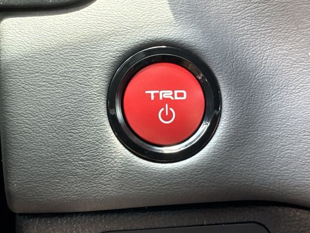 2026 Toyota Tundra i-FORCE MAX Platinum i-FORCE MAX