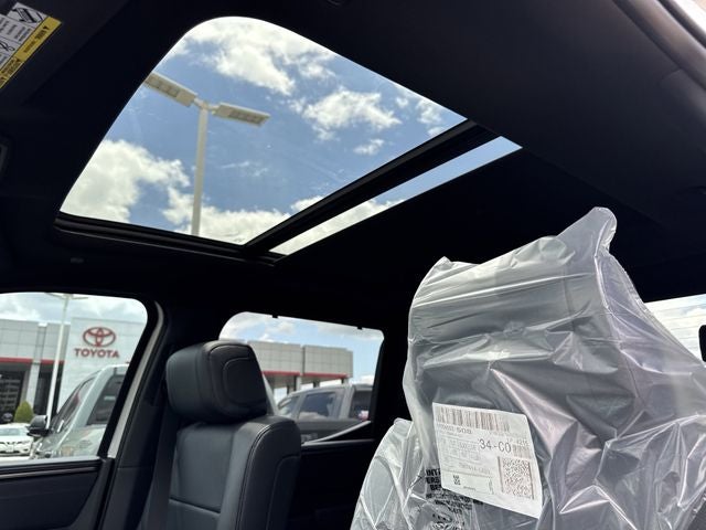 2026 Toyota Tundra i-FORCE MAX Platinum i-FORCE MAX