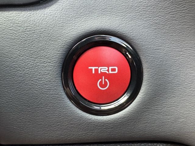 2026 Toyota Tundra i-FORCE MAX Platinum i-FORCE MAX