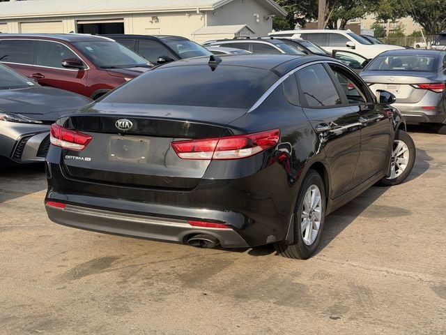 2017 Kia Optima LX