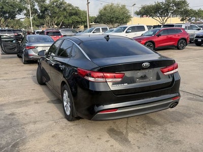2017 Kia Optima LX