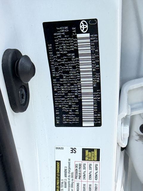 2024 Toyota COROLLA LE