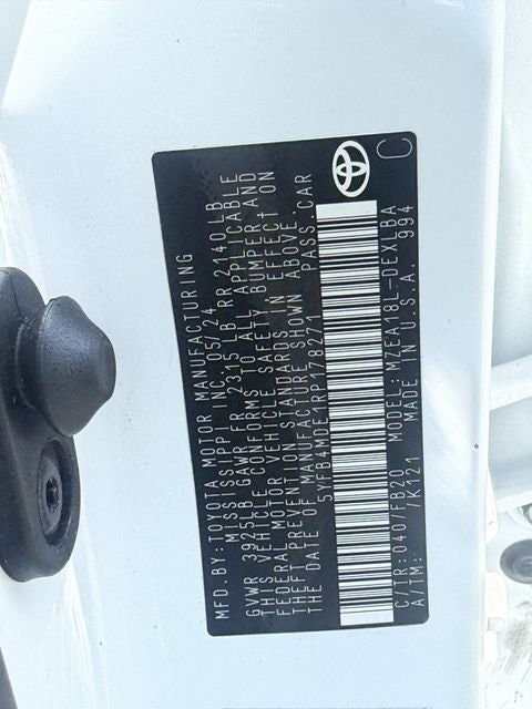 2024 Toyota Corolla LE