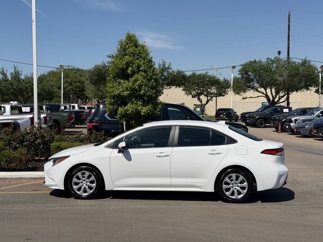 2025 Toyota COROLLA LE