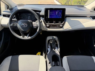 2025 Toyota COROLLA LE