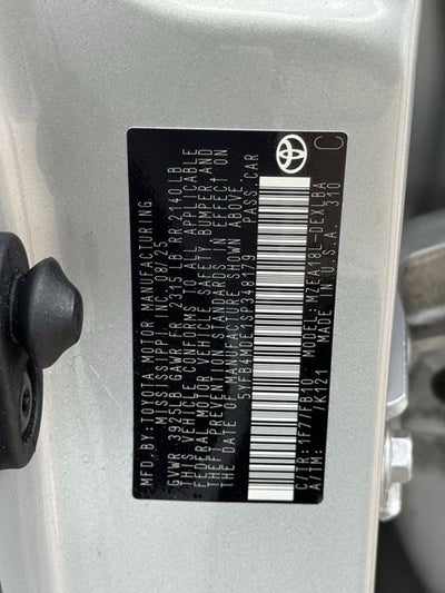 2025 Toyota COROLLA LE