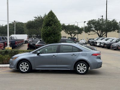 2024 Toyota COROLLA LE