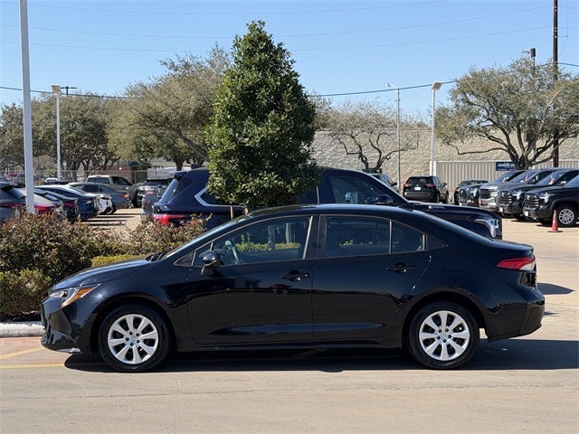 2024 Toyota COROLLA LE
