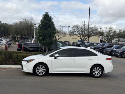2025 Toyota COROLLA LE