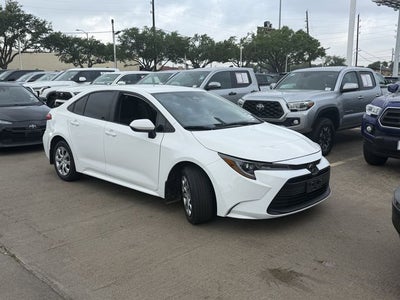 2025 Toyota COROLLA LE