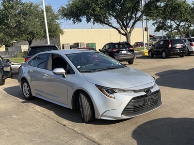 2025 Toyota Corolla LE
