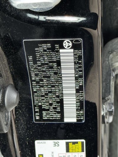2025 Toyota Corolla LE