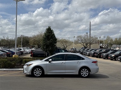 2024 Toyota COROLLA LE