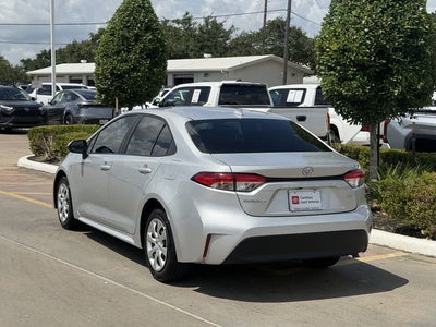 2025 Toyota Corolla LE