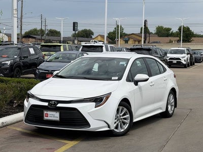 2025 Toyota COROLLA LE