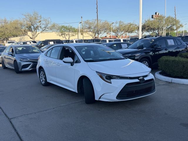 2024 Toyota COROLLA LE